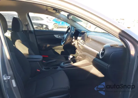 2023 Kia Forte Lxs from USA, damaged, VIN 3KPF24AD9PE535939